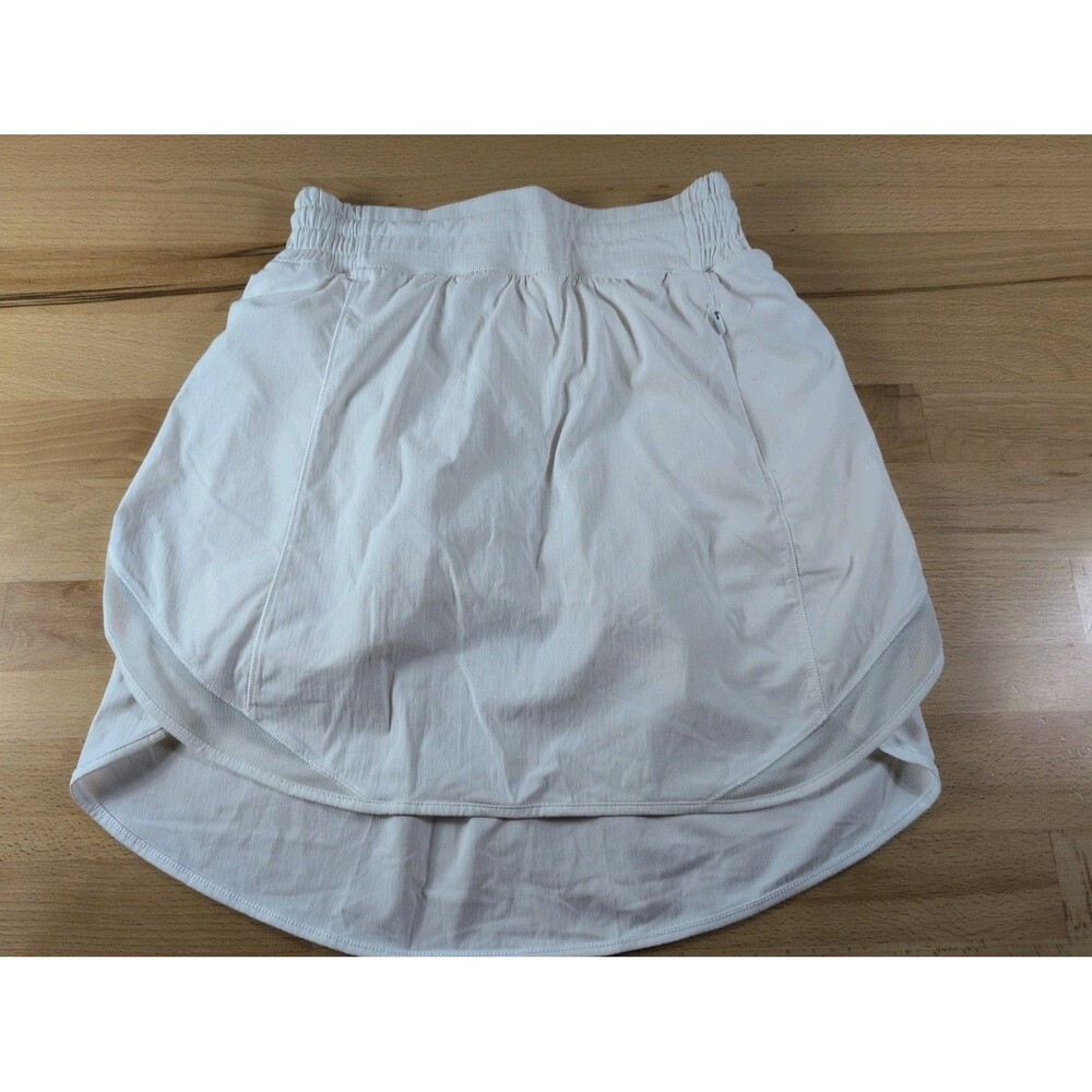 Lululemon Pace Rival Skirt White Tennis Running Skort Women Size 4 LW8AECT